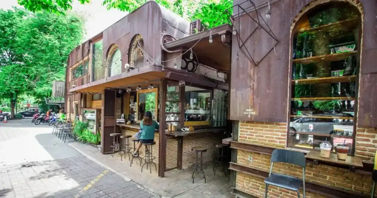 Ekkamai Escorts - Luxury Companions in Bangkok’s Trendy District