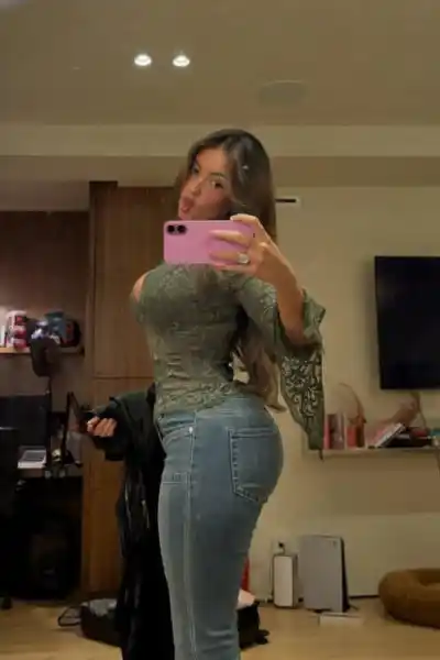 Irish escort in Bangkok